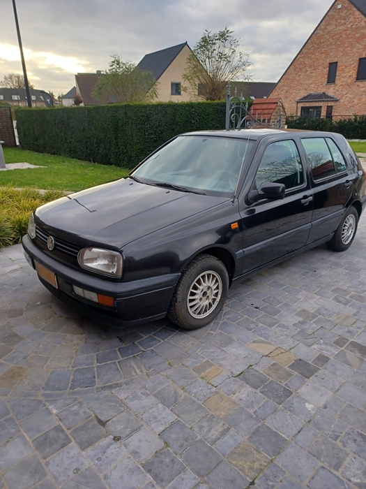 1993 Volkswagen Golf 3 automaic benzine GL (grand luxe) oldtimer te koop