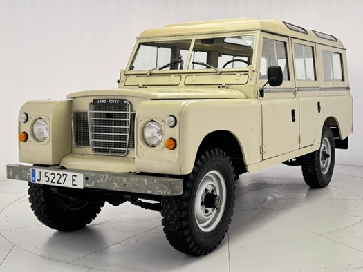 1979 Land Rover 109 Series 3 oldtimer te koop