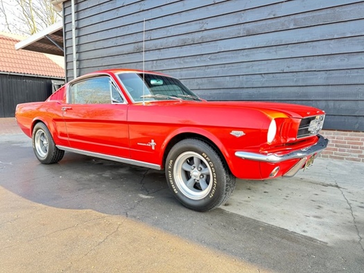 1965 Ford Mustang Fastback oldtimer te koop