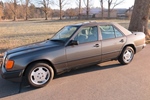 1989 Mercedes W124 200D oldtimer te koop