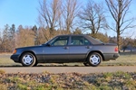1989 Mercedes W124 200D oldtimer te koop