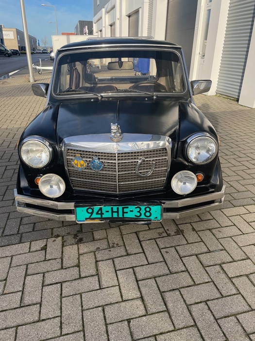 1982 Mini Mercedes pick-up oldtimer te koop