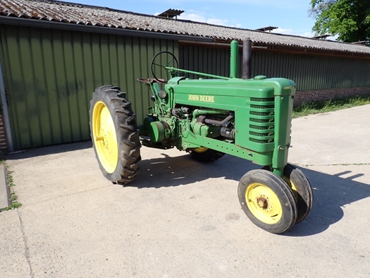 1947 John Deere B Styled  electric start oldtimer tractor te koop