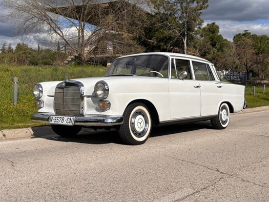 1968 Mercedes 200D oldtimer te koop
