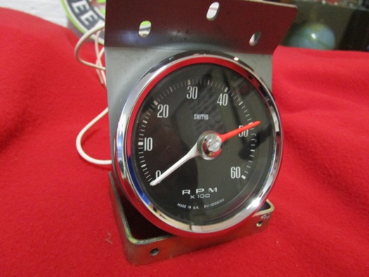 Smiths RPM meter NIEUW 1969 4 cylinder te koop