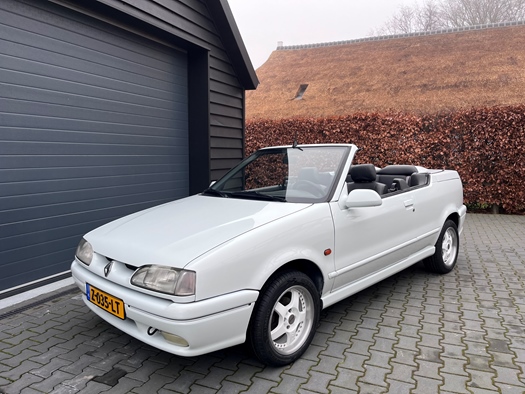 1992 Renault 19 cabrio oldtimer te koop