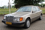 1990 Mercedes 260E W124 oldtimer te koop