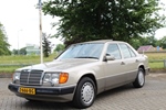 1990 Mercedes 260E W124 oldtimer te koop