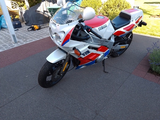 1989 Yamaha FZR oldtimer motorfiets te koop