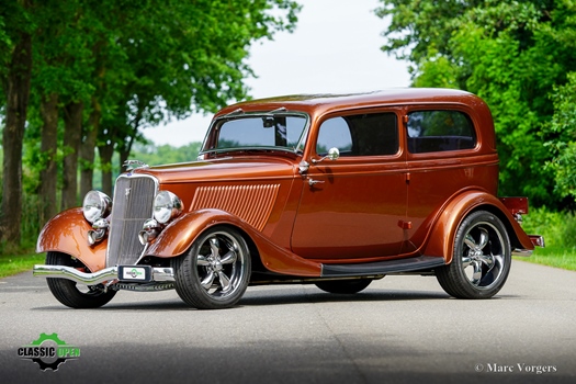 1933 Ford Tudor V8 vooroorlogse oldtimer te koop