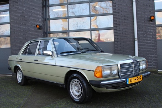 1983 Mercedes 230 E oldtimer te koop