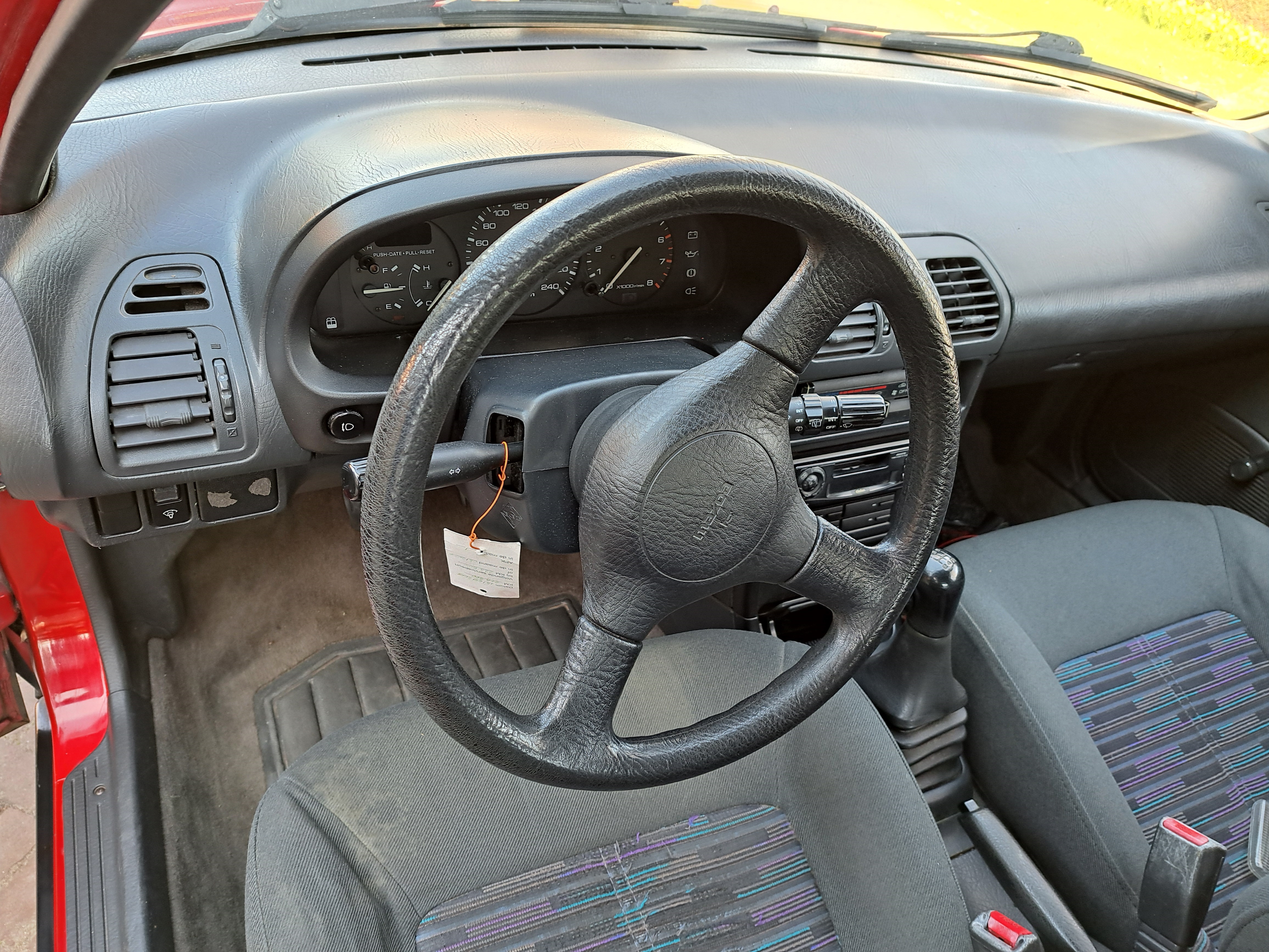 1994 Mazda 323f oldtimer te koop