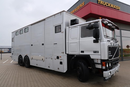 1980 Volvo f12-360 oldtimer vrachtwagen te koop