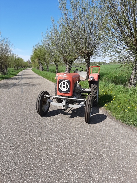 Lindner HRL9 oldtimer tractor te koop