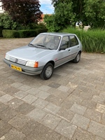 1984 Peugeot 205 gt oldtimer te koop