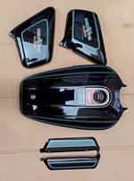 Complete dummytank en lakset Honda GL1000 oldtimer te koop
