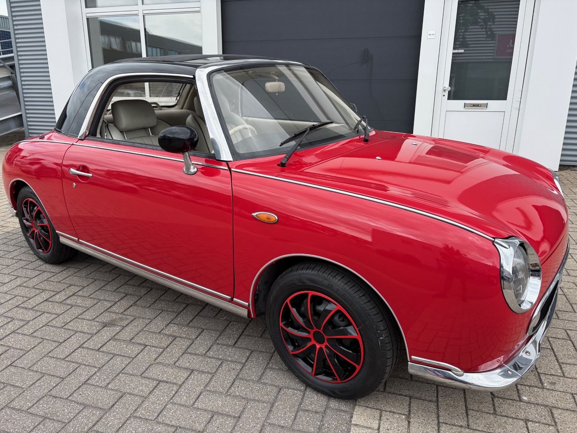 1991 Nissan 477 Figaro oldtimer te koop