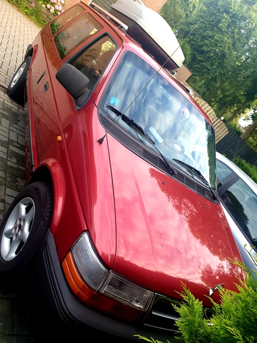 1995 Chrysler Voyager  oldtimer te koop