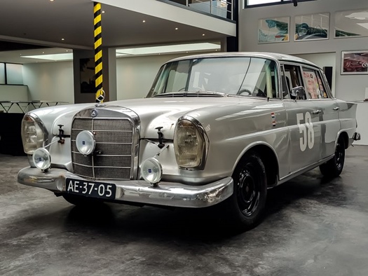 1962 Mercedes BENZ 300 SE oldtimer te koop