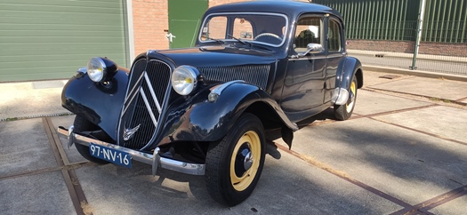 1955 Citroën Traction Avant Sport oldtimer te koop