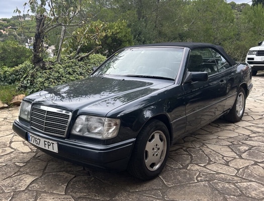 1995 Mercedes E200 oldtimer te koop