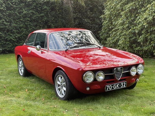 1975 Alfa Romeo GTV 2000 oldtimer te koop