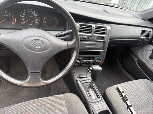 1992 Toyota Carina oldtimer te koop