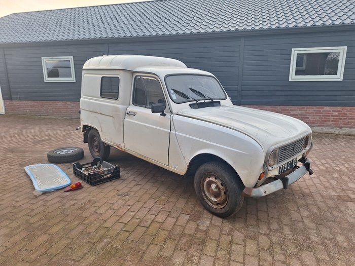 1987 Renault 4L Fourgon oldtimer te koop