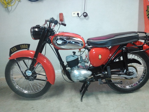 1960 BSA Bantam D 7  oldtimer motorfiets te koop