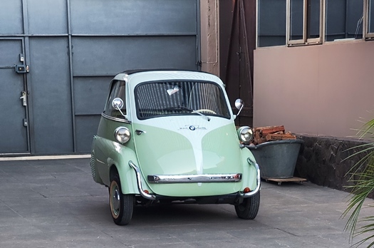 1961 BMW Isetta oldtimer te koop