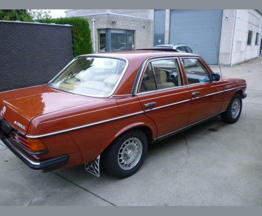 1983 Mercedes 123 200 diesel oldtimer te koop