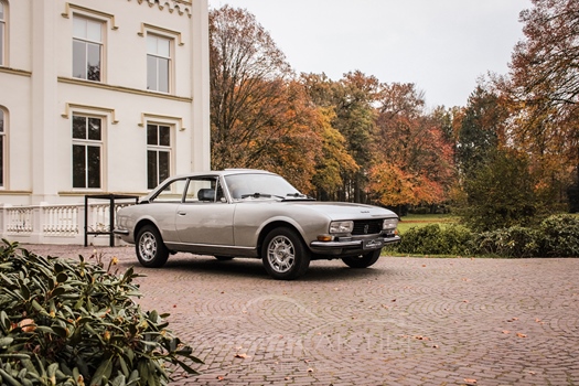 1975 Peugeot 504 Coupe V6 oldtimer te koop