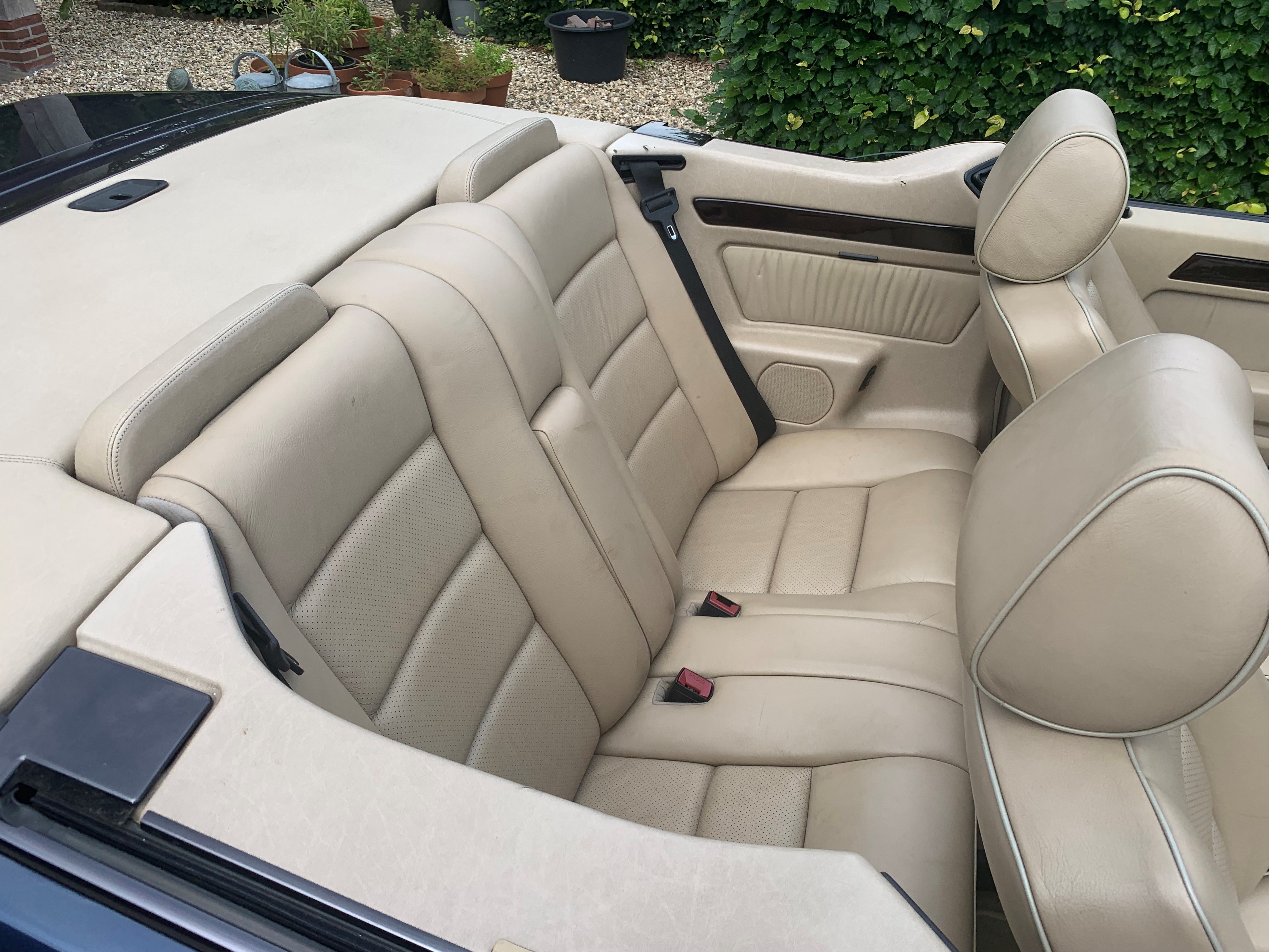 1995 Mercedes E320 W124 6CYL Full options oldtimer te koop