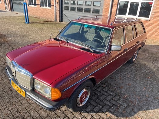 1979 Mercedes 230t w123 oldtimer te koop