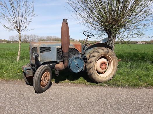 Lanz D2402 oldtimer tractor te koop