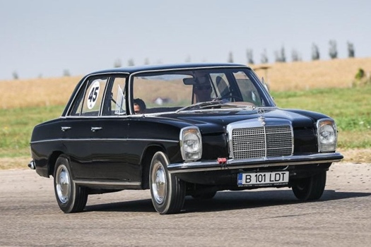 1970 Mercedes 200 oldtimer te koop