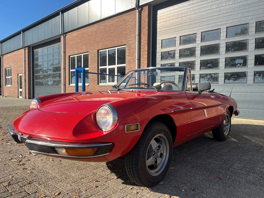 1977 Alfa Romeo Spider 2000 oldtimer te koop