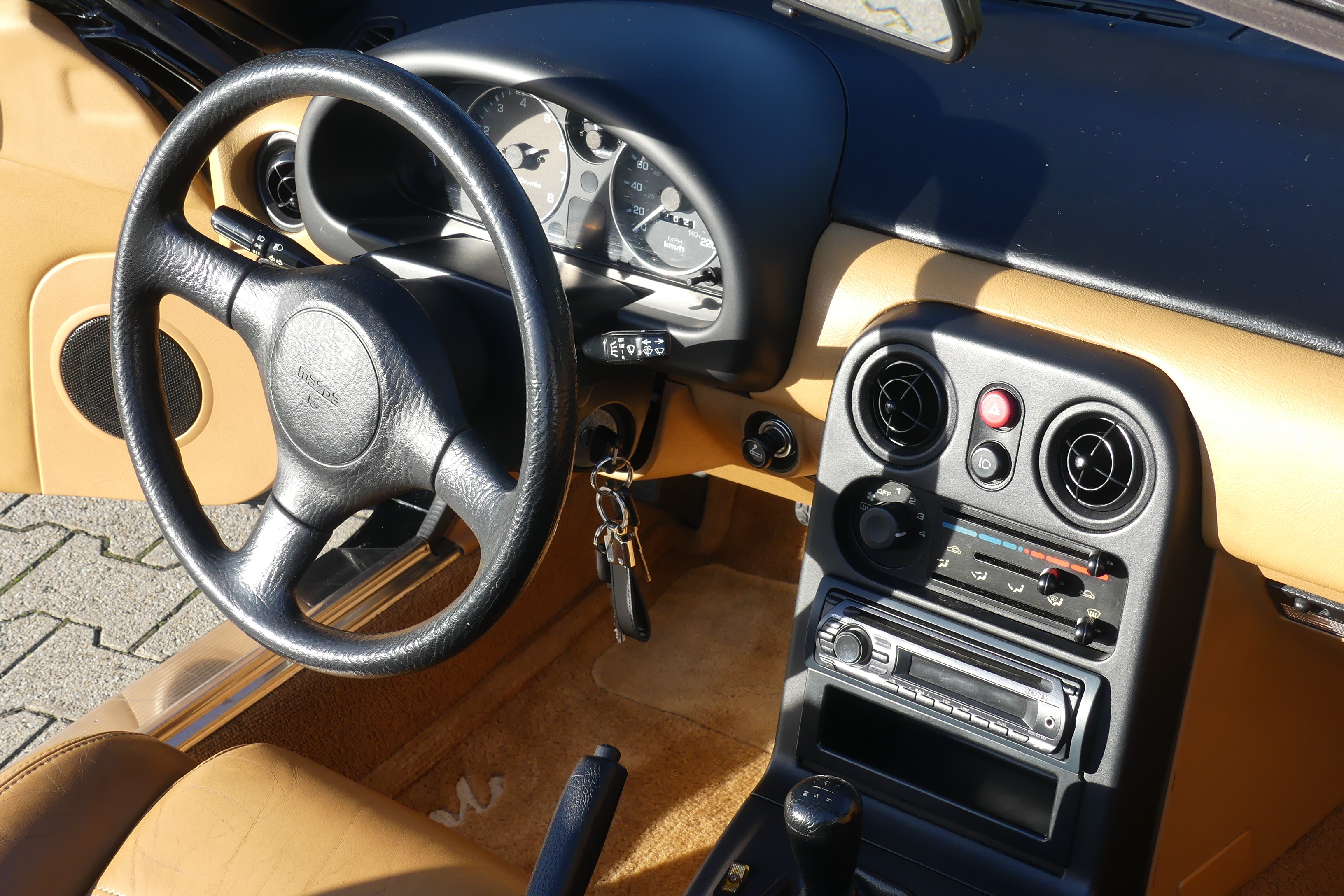 1992 Mazda MX-5 oldtimer te koop