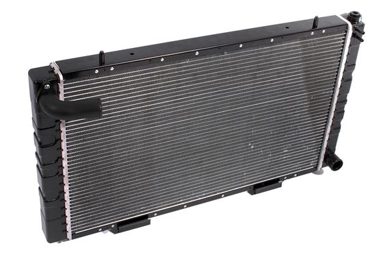 Nieuwe radiateur voor Land Rover Defender ESR79 te koop