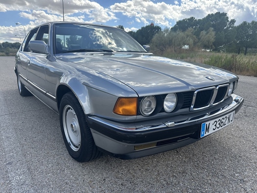 1989 BMW 750 oldtimer te koop