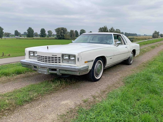 1977 Oldsmobile Toronado oldtimer te koop