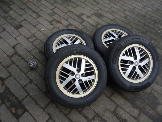 pontiac fiero 2.8 v6 onderdelen te koop