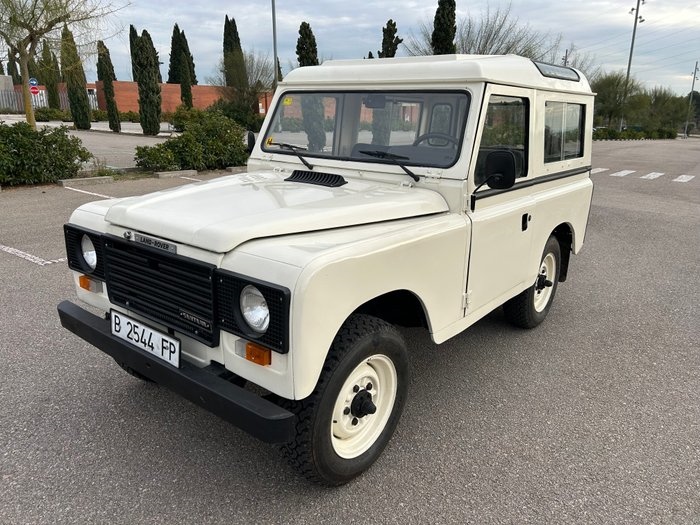 1983 Land Rover Santana 88 oldtimer te koop