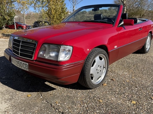 1994 Mercedes E 220 Cabriolet oldtimer te koop