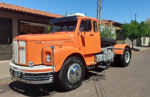 1980 Scania 111 oldtimer vrachtwagen te koop