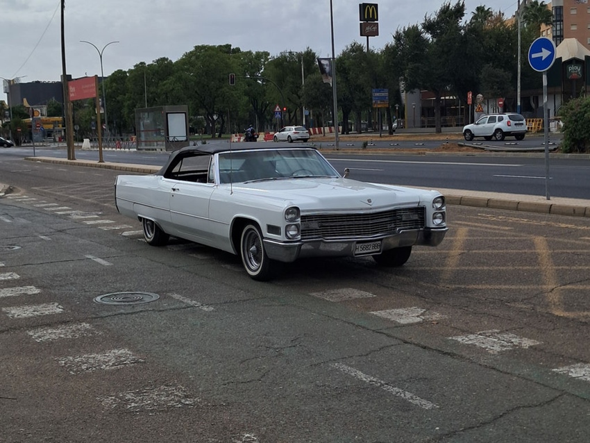 1966 Cadillac DeVille oldtimer te koop