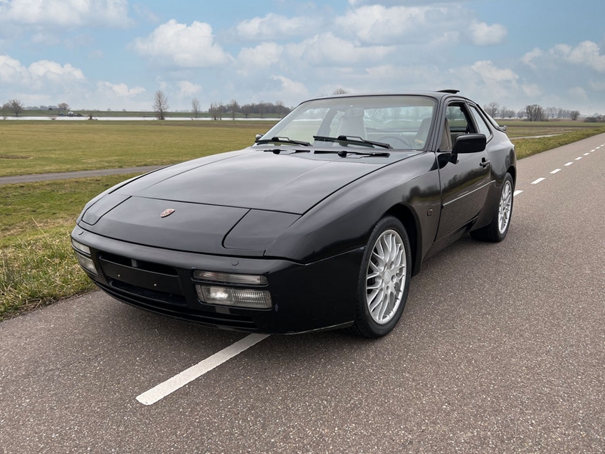 1987 Porsche 944 oldtimer te koop