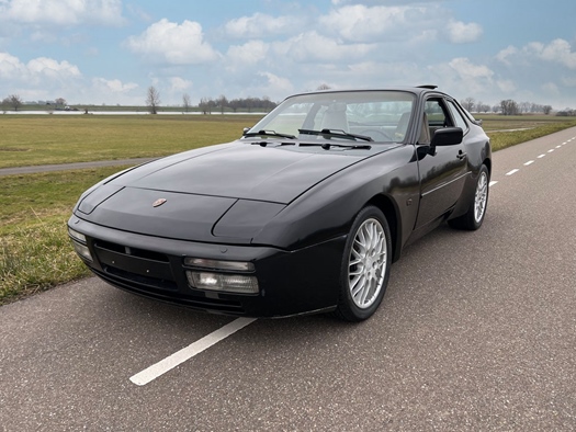 1987 Porsche 944 oldtimer te koop