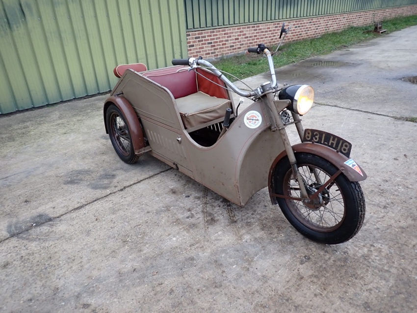 1950 Piaggio Poirier XW5 Tricycle Scooter oldtimer motorfiets te koop