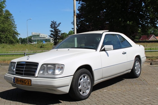 1994 Mercedes E-Klasse 220 CE *94000km* oldtimer te koop